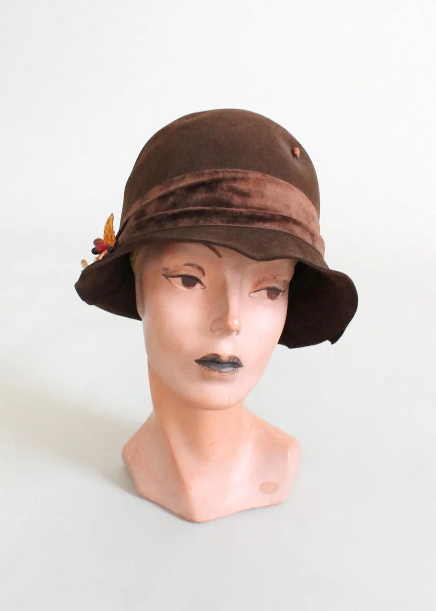 Vintage 1920s Fall Flowers Cloche Hat